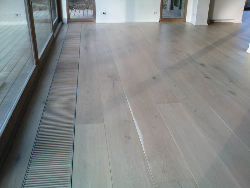 Finitions pose parquet radiateur